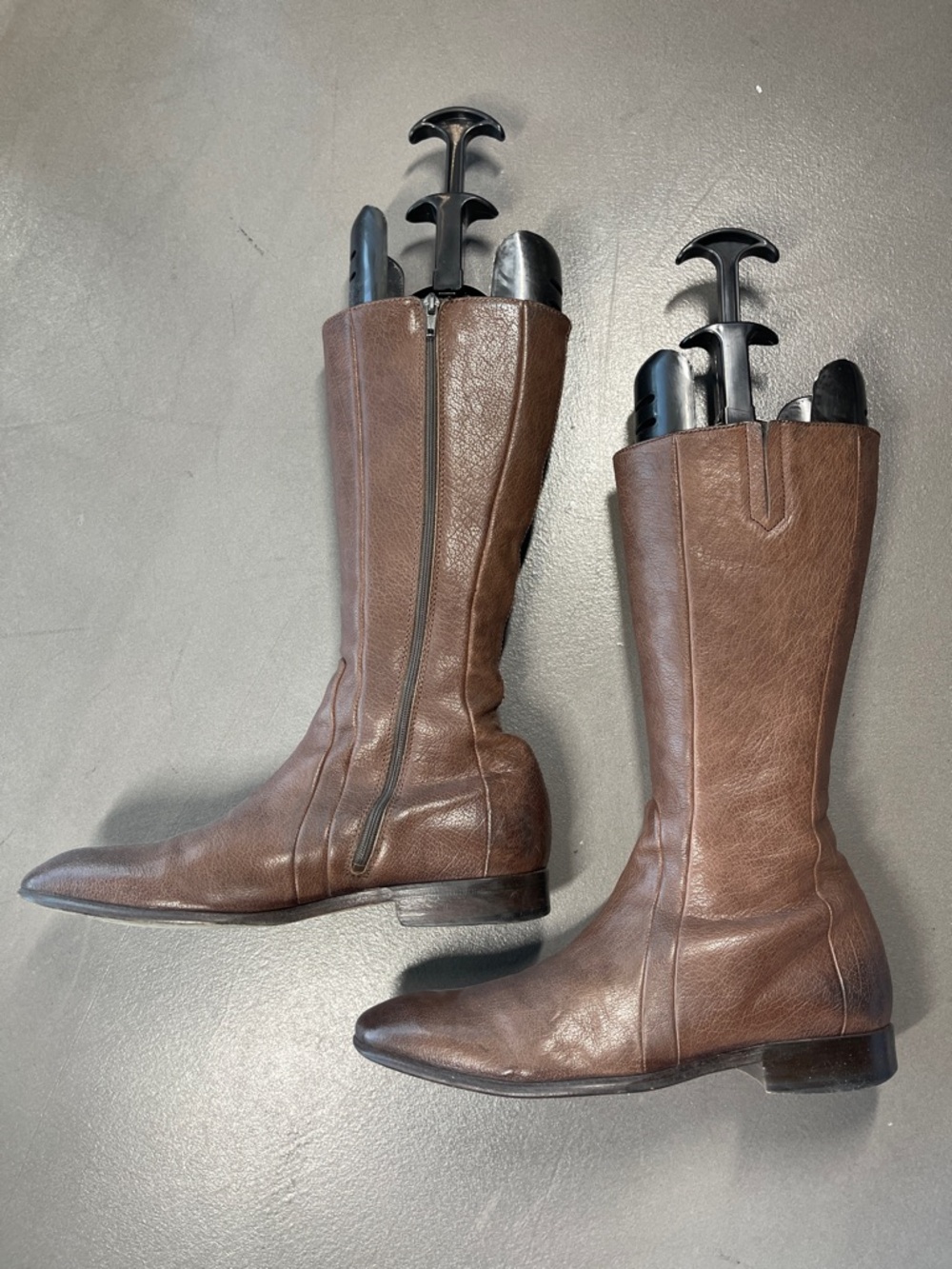 Valentino Garavani Mens Tall Brown Leather Boots Size 41.5